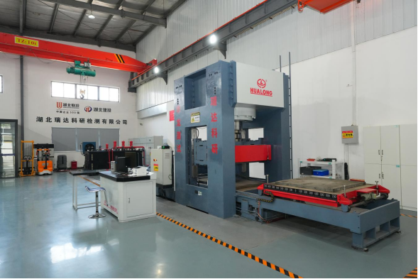 圖5 試驗室展示.png